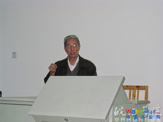 同濟(jì)大學(xué)博士生導(dǎo)師范瑾初教授來城環(huán)系做學(xué)術(shù)報告